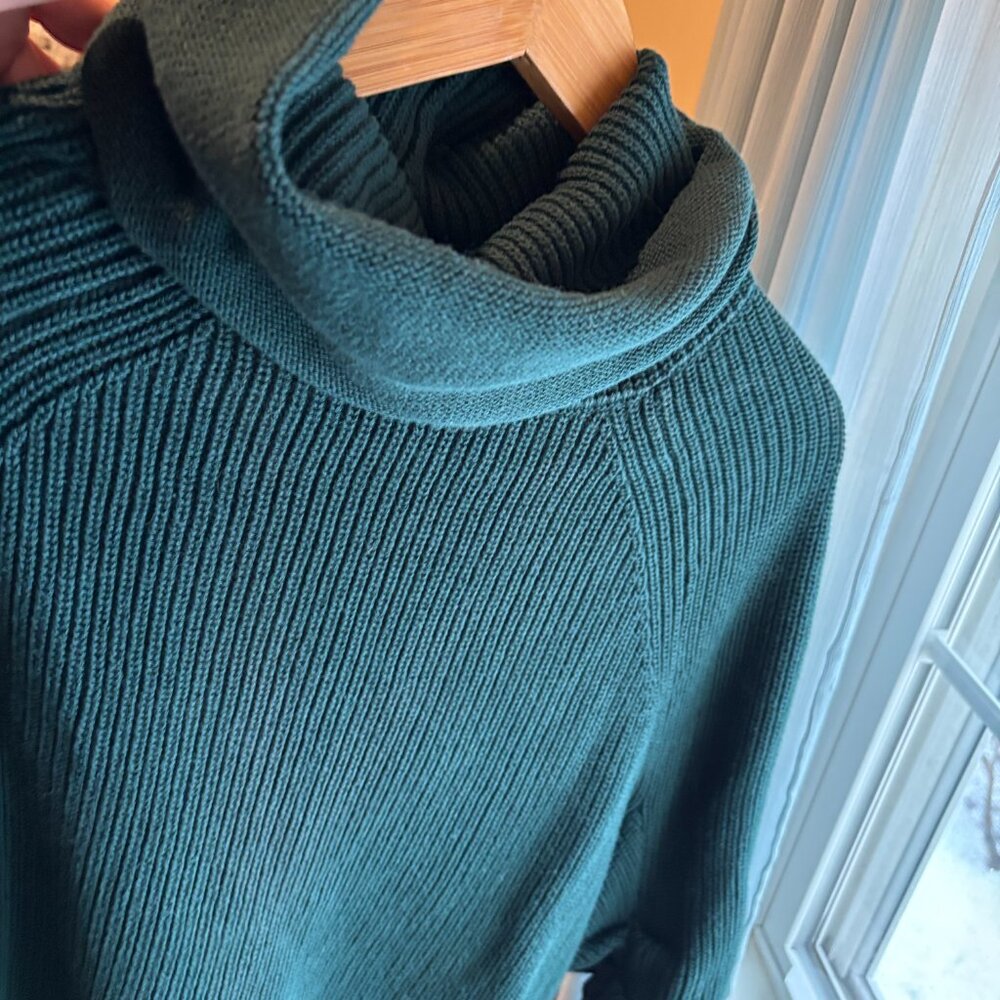 CAbi women’s dark green Turtleneck Sweater